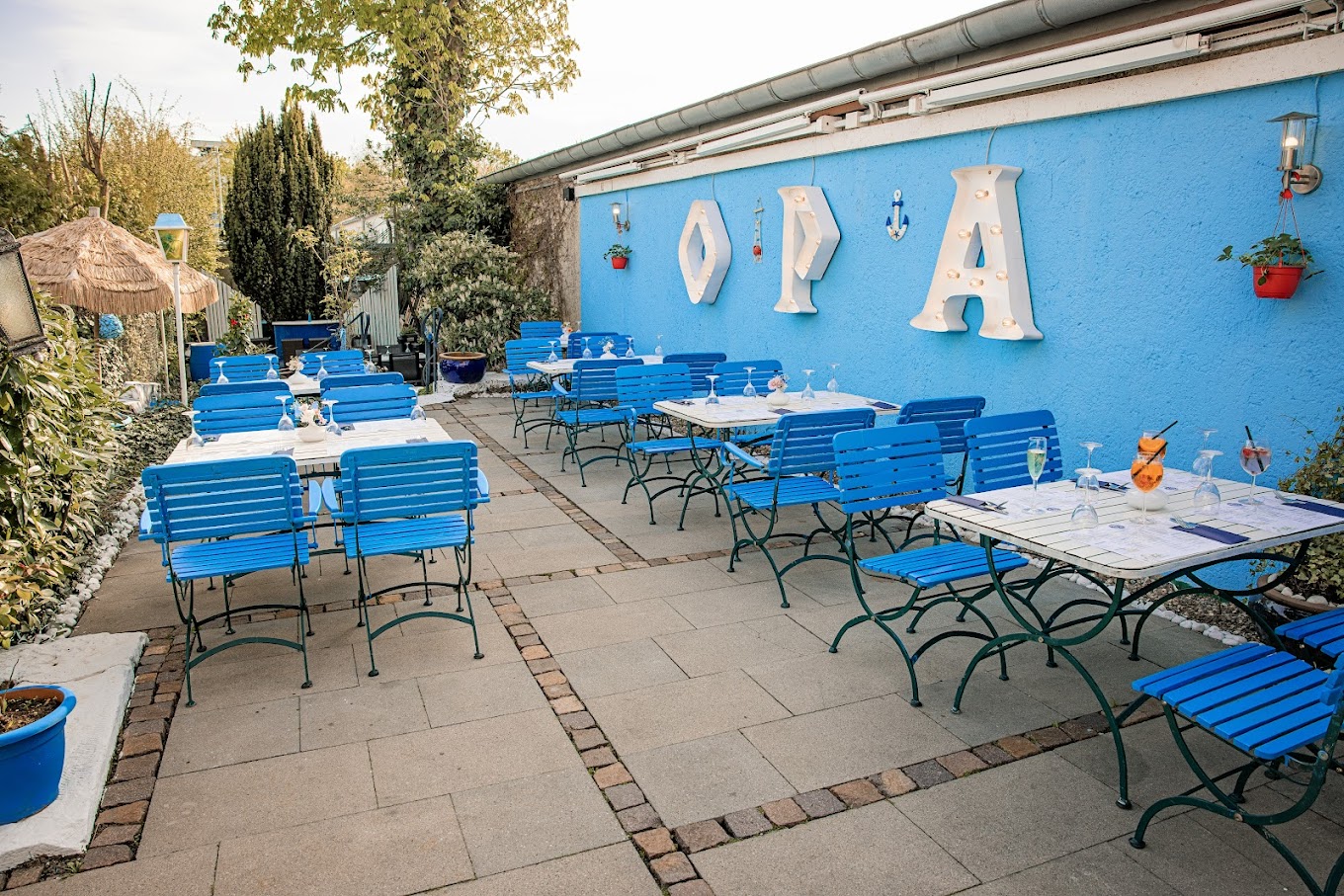 Terrasse Opa Taverne Blick nach außen